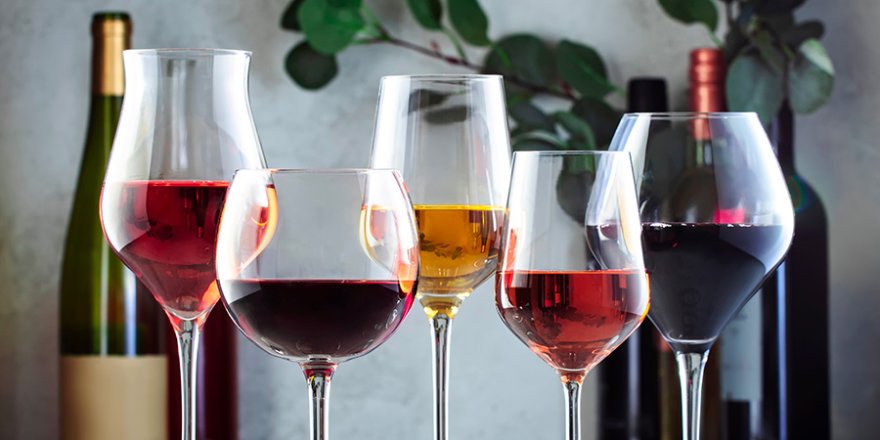 Come si sceglie il giusto bicchiere da vino?